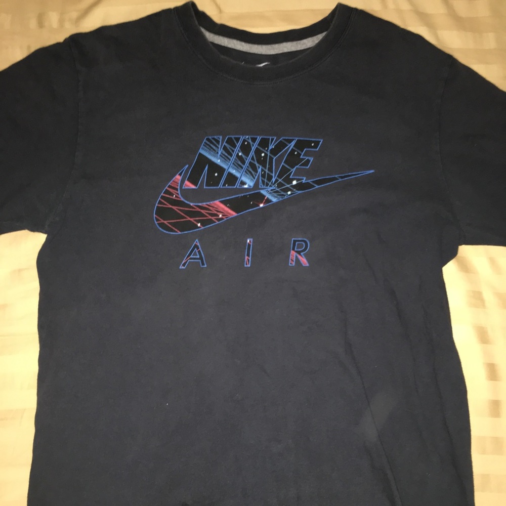 Nike Air Medium Tee